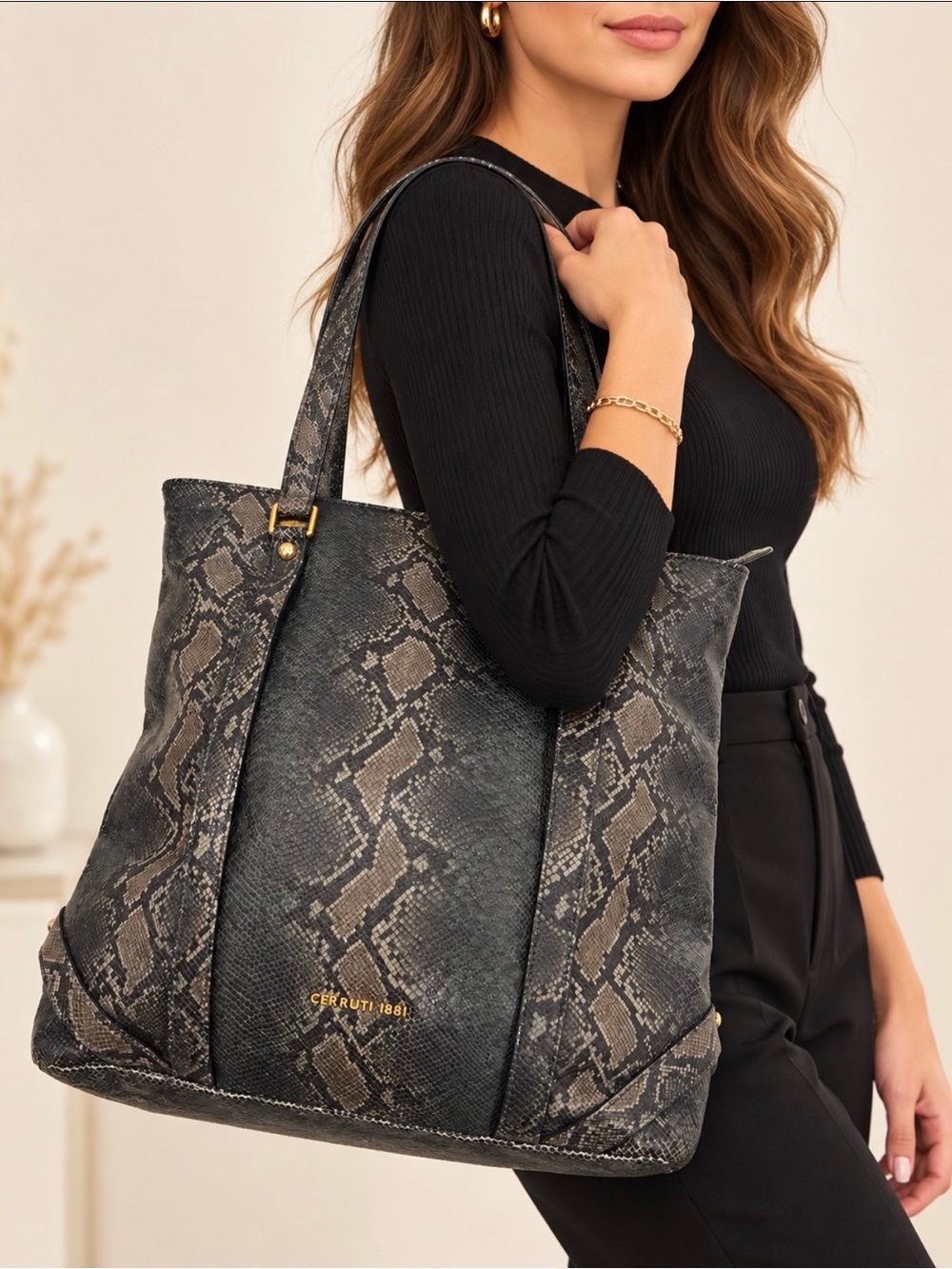 Women's Black Snake-Print Tote Bag